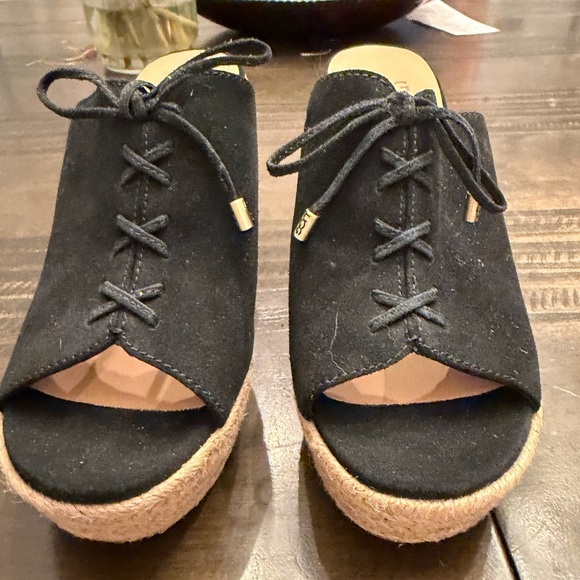 Chic Black Wedge Sandals with Rope Platform - Picture 4 of 6